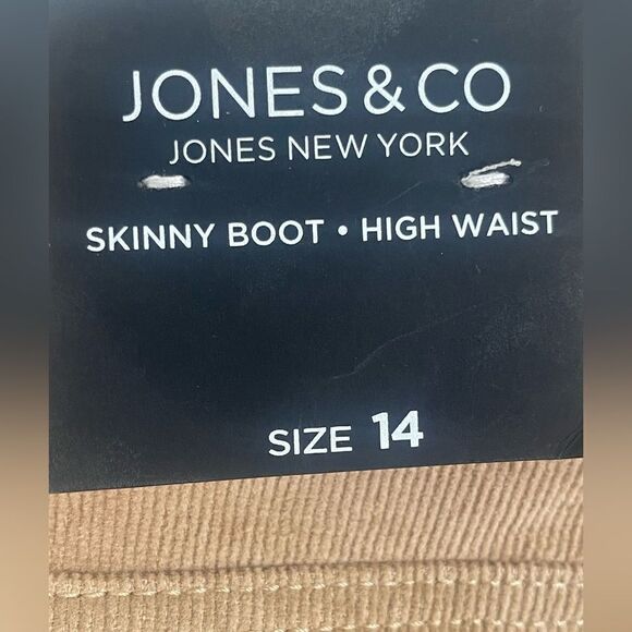 High Waisted Corduroy Pants Size: 14 Color: Camel - Picture 5 of 7